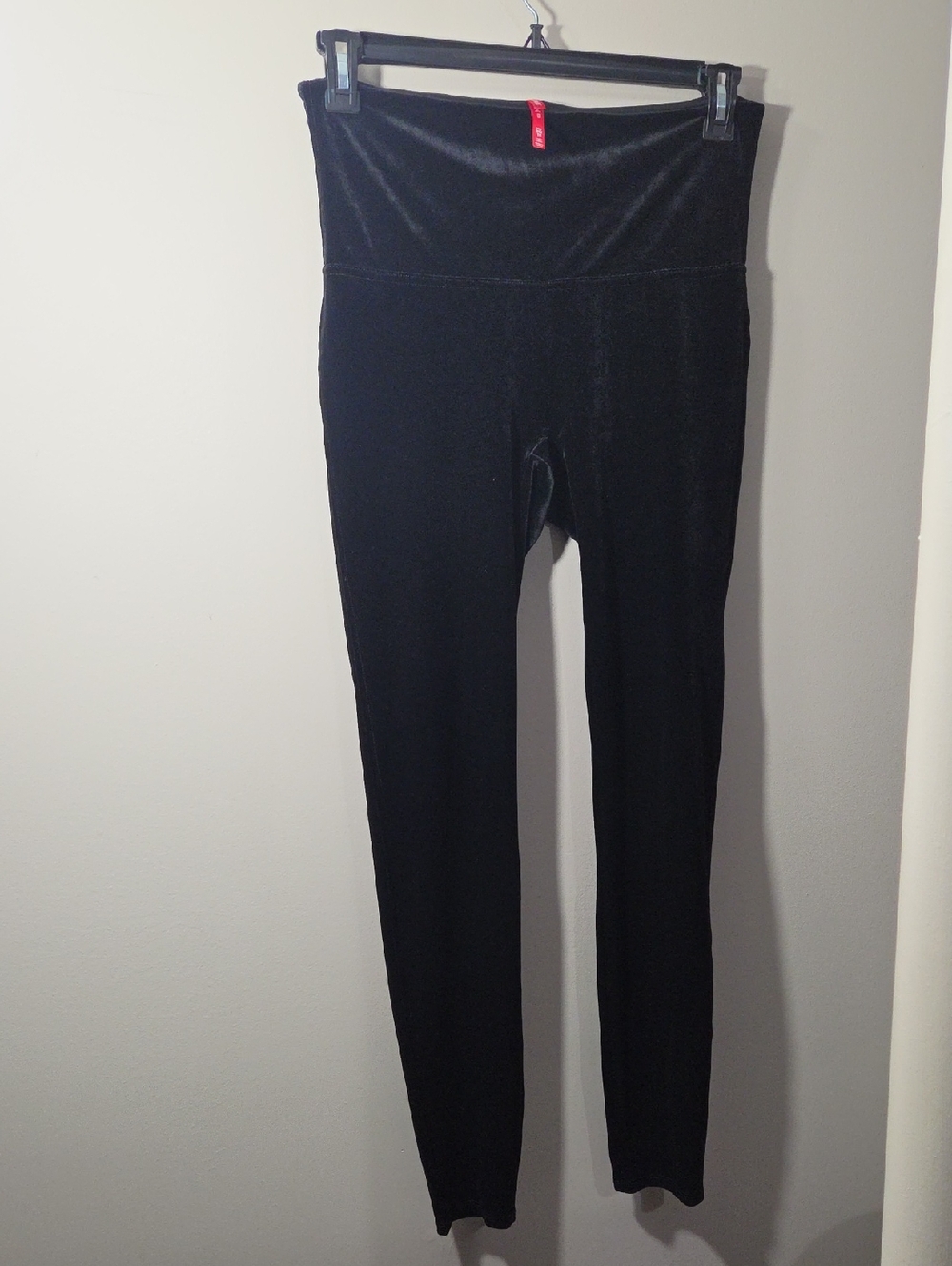 SPANX Black High-Waist Velvet Leggings